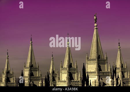 Salt Lake City Tempel lila Himmel Stockfoto