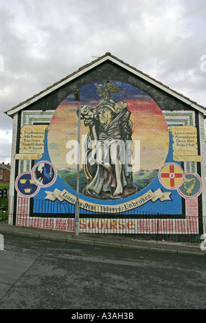 Cuchullain republikanischen Wand Wandbild Lenadoon West Belfast northern Irland vertikal Stockfoto