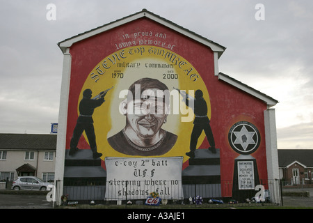 Stevie Vorortes Uff Uda Loyalist terroristischen Wandbild Shankill Road Belfast Nordirland Stockfoto