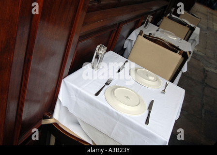 Essen im Freien in Shepherds Market, Mayfair, London, UK. Stockfoto