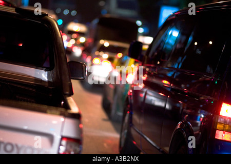 Straßenverkehr in der Nacht Bangkok Thailand Asia 2006 Stockfoto