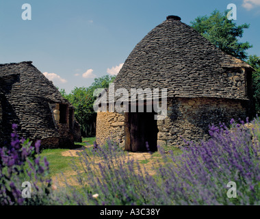 Les Cabanes du Breuil, Breuil, in der Nähe von Sarlat, Dordogne, Frankreich Stockfoto