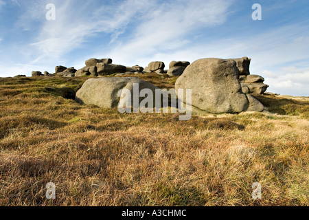 "Kinder Scout" Berggipfel und "Woolpacks" erodiert Gritstone Felsformationen, "Peak District" Derbyshire England UK Stockfoto