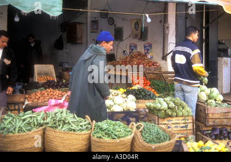 Obst und Gemüse Stall in Fes Marokko Stockfoto