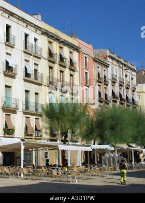 Farbenfrohe Gebäude von Tarragona Catalonia Katalonien Katalonien Costa Dorada España Spanien spanische Iberia iberischen Halbinsel Europa Stockfoto