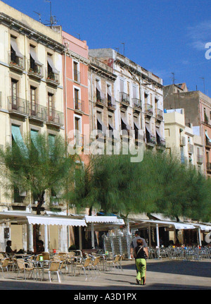 Farbenfrohe Gebäude von Tarragona Catalonia Katalonien Katalonien Costa Dorada España Spanien spanische Iberia iberischen Halbinsel Europa Stockfoto