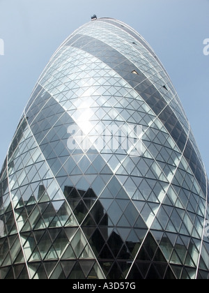 Gherkin Gebäude London hautnah befinden sich Büros der Swiss Re Stockfoto