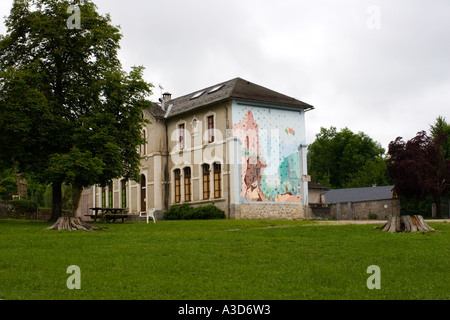 Schule Haus, Massat, Pyrenäen Orientales, Frankreich. Juni 2005. Stockfoto