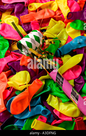 Party Spielzeug und bunten Luftballons Stockfoto