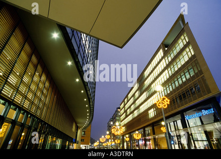 Sales Center Gebäude der Mercedes-benz, Potsdamer Platz, Berlin, Deutschland Stockfoto