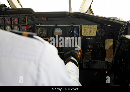 Cockpit des Turboprop-Flugzeug Stockfoto