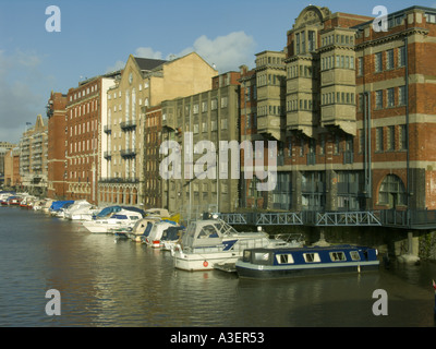 Bristol UK Bristol Dockbereiche mit viktorianischen Lager Konvertierungen neu- und Altbauten Stockfoto