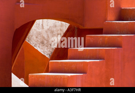 Schritte auf einem Gebäude, Jantar Mantar, New Delhi, Indien Stockfoto