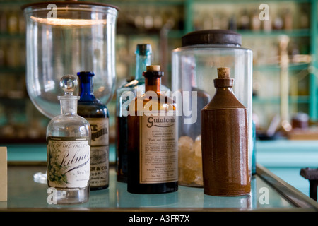 Innere des Dr. Grant s Apotheke Stockfoto