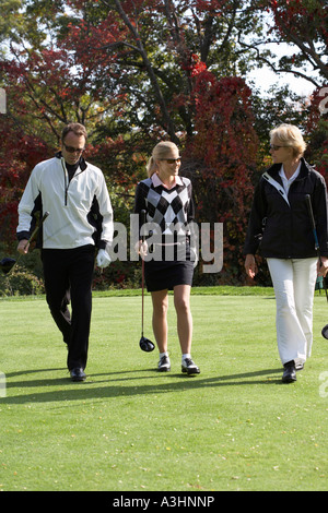 Menschen, die Golf spielen Stockfoto