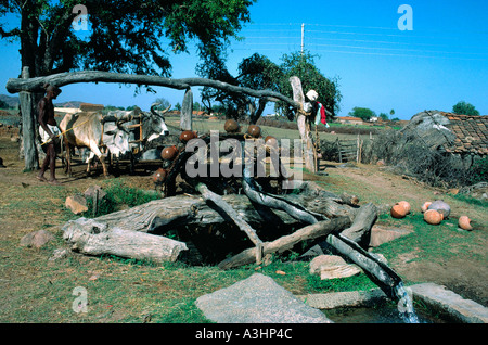 Wasserstadt-Bewässerung-System von Khajuraho Bundesstaat Uttar Pradesh, Indien Stockfoto