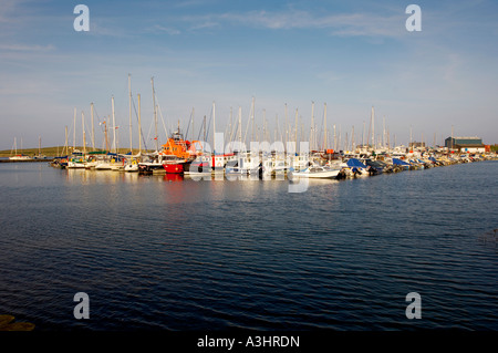 Anlegeboote in Amble Marina Northumberland, Großbritannien Stockfoto
