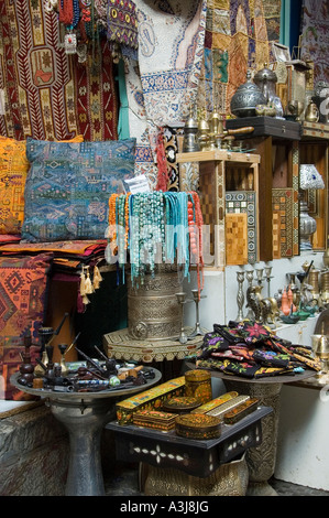 Souvenirs zum Verkauf an der Muristan Markt in der Altstadt Christian Quarter Ost-Jerusalem Israel Stockfoto