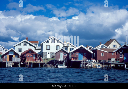 Käringön eine kleine Inselstadt an der schwedischen Westküste kurz vor dem Regen Bohusland Schweden Skandinavien Stockfoto