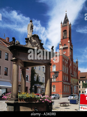 Marktplatz Mit Renaissancerathaus Und Andreasbrunnen in Kamenz, Oberlausitz Stockfoto