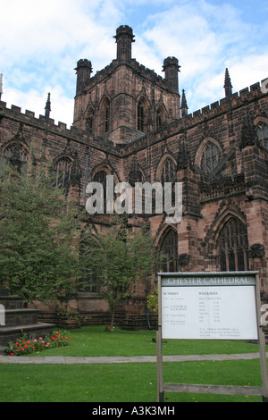 Chester Kathedrale von St Werburghs Straße Anzeichen Stockfoto