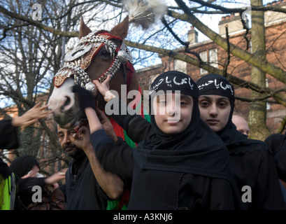 Ashura feiern in den Straßen von Glasgow Schottland Stockfoto