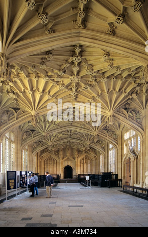 Oxford Universität Bodleian Bibliothek die gewölbte Decke der Divinity school Stockfoto