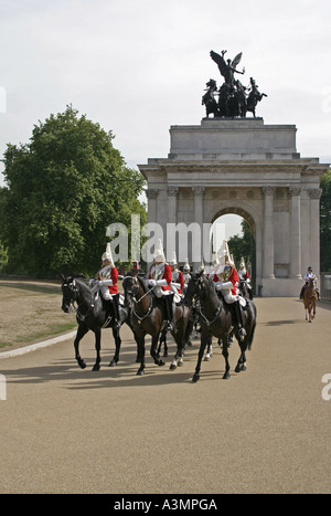 Berittenen Gardisten aus dem Life Guards Regiment bildet Teil der britischen Household Cavalry Stockfoto