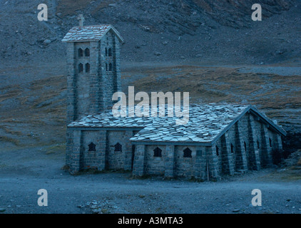 Kirche an der Spitze des Col de L'Iseran, Val D'Isere, Französische Alpen Stockfoto