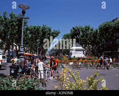 Statue des Pierre Paul Riquet auf die Allées Paul Riquet in Béziers Stockfoto