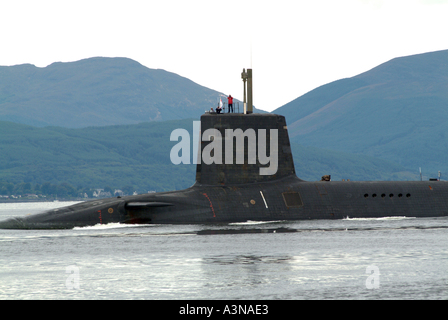 Britische Royal Navy Vanguard-Klasse u-Boot in den Firth of Clyde in der Nähe von Helensburgh Schottland Vereinigtes Königreich Stockfoto