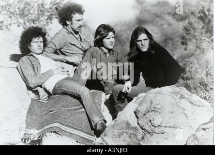 Adler - Promo-Foto von uns Gruppe ca. 1974. Bernie Leadon hinten war kurz, die Gruppe zu verlassen. Stockfoto