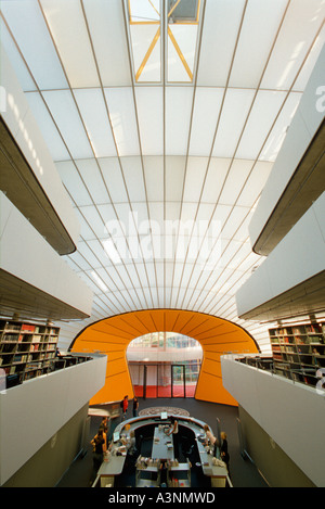 Philologische Bibliothek der Freien Universität Berlin von Architekt Sir Norman Foster, Berlin Dahlem Zehlendorf, Berlin, Deutschland. Stockfoto