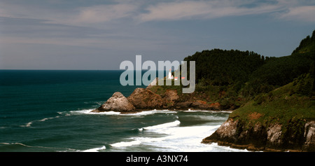 Heceta Head Lighthouse im Devils Elbow State Park an der Küste von Zentral-Oregon Stockfoto