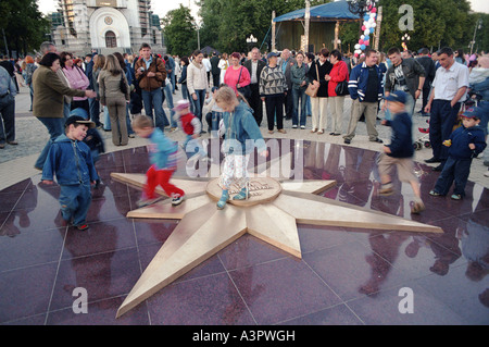 Der Platz des Sieges (Ploschad Pobedy) in Kaliningrad, Russland Stockfoto