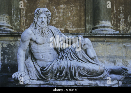 Römische Statue in Cortile della Pigna der Vatikan Rom Italien Stockfoto