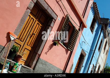 Pastell farbigen Häuser in Bosa-Sardinien-Italien Stockfoto