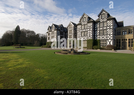 Gregynog Hall Newtown Powys Wohn Konferenzzentrum für die University of Wales (außen) Stockfoto