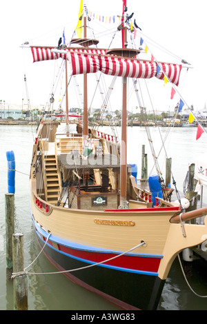 Piratenschiff am John's Pass-Tour. Madeira Beach Florida USA Stockfoto