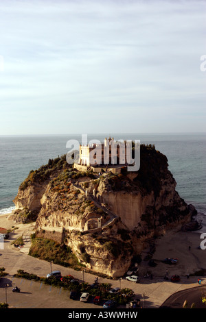 Santuario di Santa Maria dell'Isola di Tropea Süditalien Stockfoto