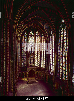 Geographie/Reisen, Frankreich, Paris, Kirchen und Klöster, Sainte-Chapelle, Innenansicht, Blick in den Chor der Oberkapelle, 1241- Stockfoto