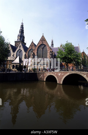 Geographie / Reisen, Niederlande, Amsterdam, Kirchen, alte Kirche, äußere Ansicht, errichtet: Mitte des 13. Jahrhunderts, in Europa, Holl Stockfoto