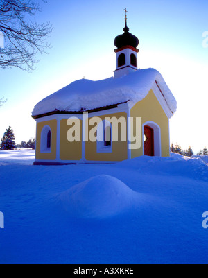 Oberbayern-Kapelle im winter Stockfoto