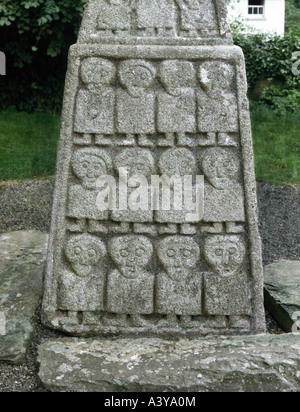 Reise/Geographie, Irland, Moone, Denkmäler, bibelkreuz, Westseite, Detail, zwölf Apostel, 9./10. Jahrhundert, historisch, Europa, County Kildare, Religion, christenheit, bildende Kunst, religiöse Kunst, Mittelalter, Skulptur, Skulpturen, Stein, Granit, celtic, Reliefe, Reliefe, hoch, Mittelaltertum, Stockfoto