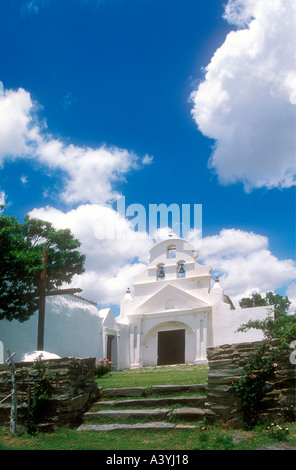 Jesuiten Kirche La Candelaria und Ruinen in Zentralargentinien Stockfoto