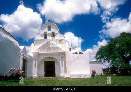 Jesuiten Kirche La Candelaria und Ruinen in Zentralargentinien Stockfoto