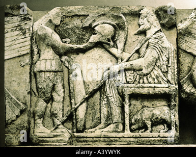 Bildende Kunst, antike, Griechenland, Skulptur, Relief, Hopliten widmet seine Waffen dem Gott Zeus, Marmor, Harpyie Denkmal, ca. 4 Stockfoto