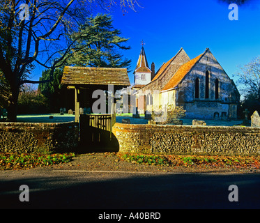 St. Mary s weniger Kirche Chilbolton Hampshire England UK Stockfoto