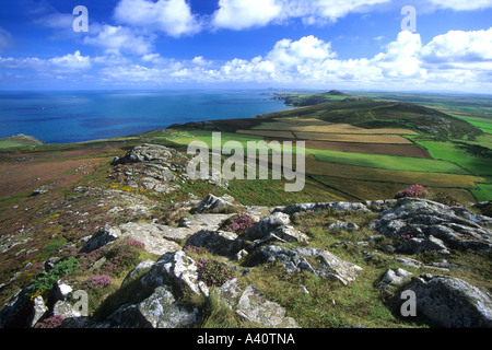 St. Davids Pembrokeshire zeigt Eisenzeit Freilandanlagen aus Nord-Ost Carn Llidi auf St Davids Kopf Pembrokeshire Wales Stockfoto