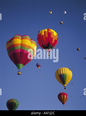 Heißluftballons steigen bei Albuquerque Balloon Festa New Mexico USA Stockfoto